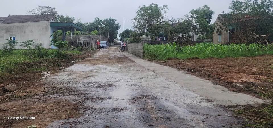 Bán đất thổ cư 300m2 tại Nghi Kiều, hành phố Vinh