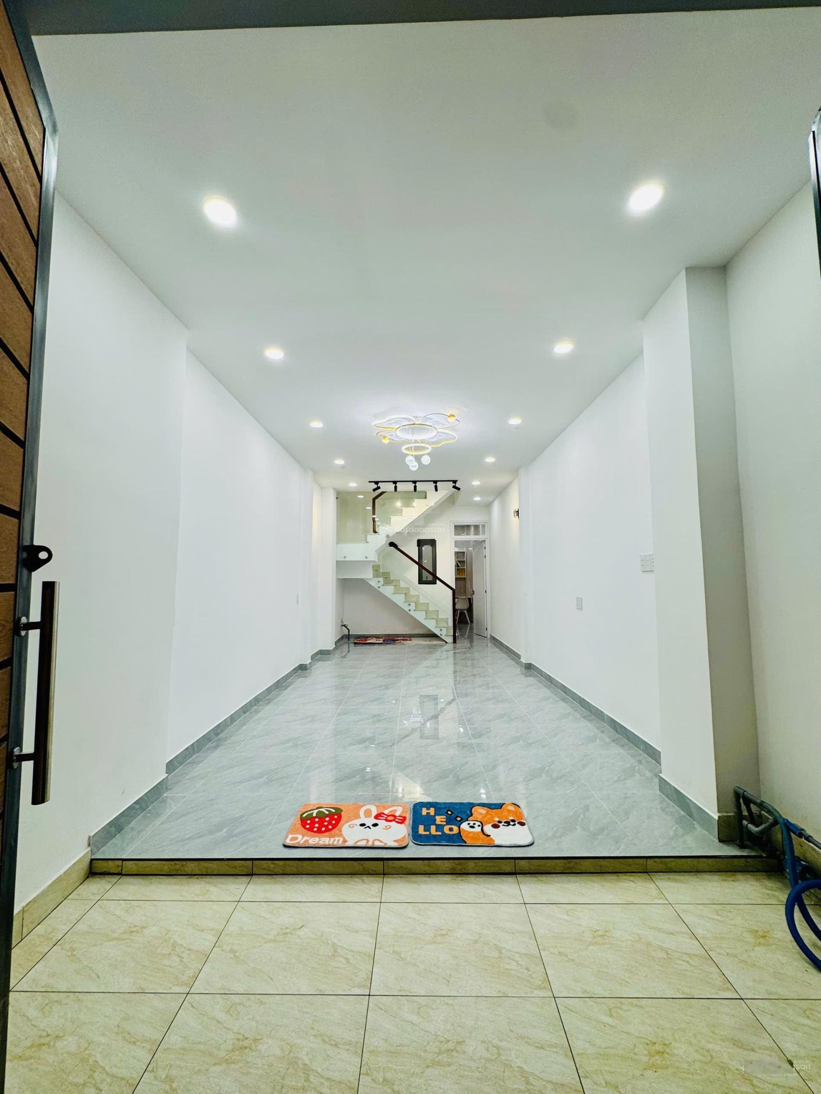 Bán CHDV Nguyễn Tri Phương, Quận 10, diện tích 3,5 x 13m, giá chỉ nhỉnh 9 tỷ