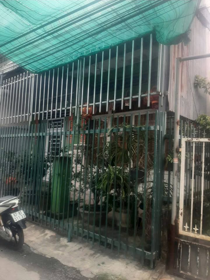 Nhà mặt tiền rạch thoáng mát An Giang