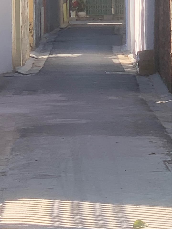 Nhà 3 tầng xinh xắn, sẵn sàng đón chủ mới ở Bắc Hồng