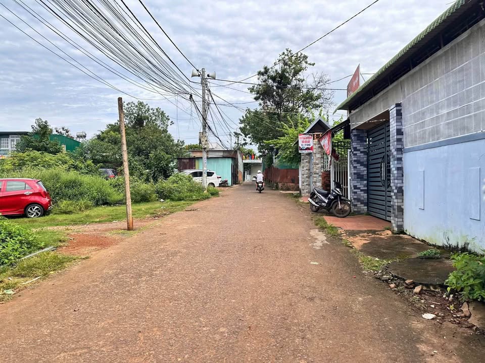 Đất thổ cư hẻm Hùng Vương gần trường Việt Úc, giá mềm như bánh