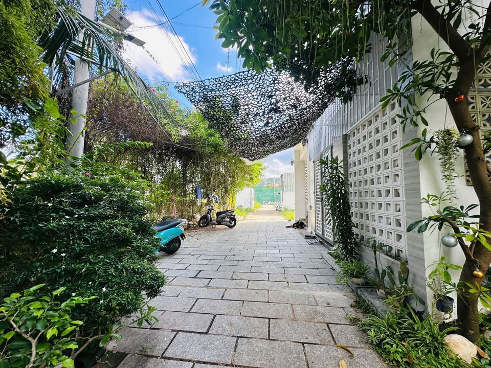 Đất Vĩnh Hiệp, Nha Trang 95,3m² ngang 6,8m, hướng Đông giá 1,85 tỷ