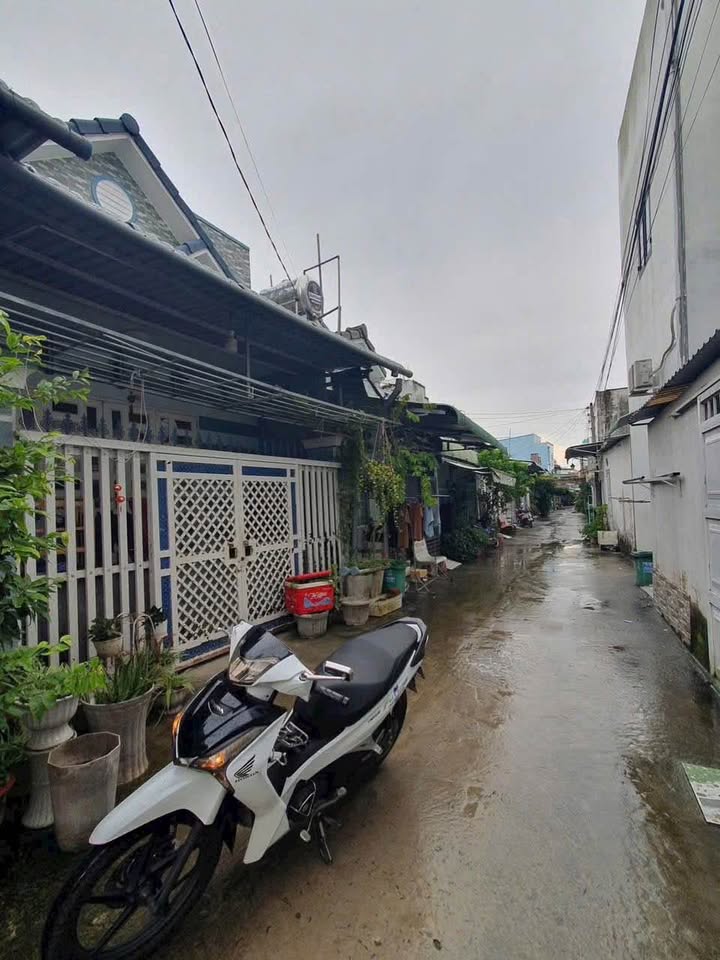 Bán nhà 1 trệt 1 lửng, 5m x 11,5m, gần chợ Bà Bộ, Cần Thơ