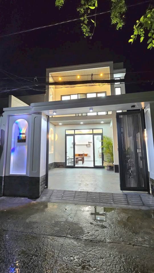 Cơ hội sở hữu nhà 1 trệt 1 lầu tại phường Phú Khương, Bến Tre