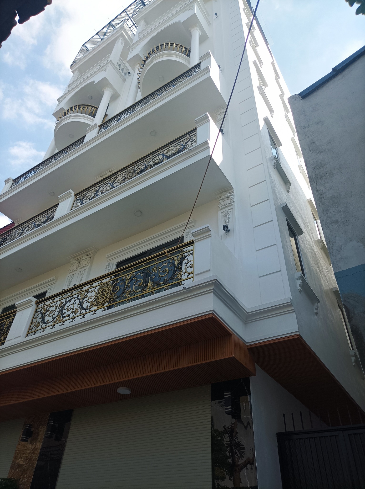 Siêu phẩm nhà góc 7 tầng thang máy ô tô đỗ cửa Thượng Thụy, Tây Hồ chỉ 13 tỷ