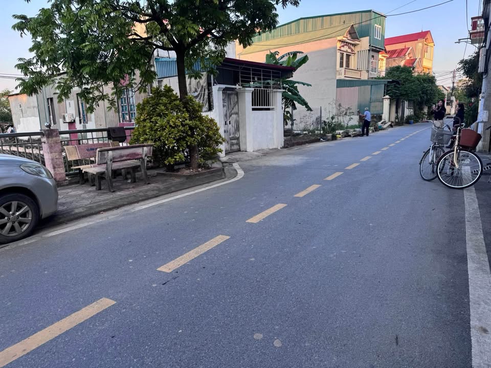 Đất mặt đường kinh doanh Đoài Khê, iá hời hơn cả trong ngõ, chốt ngay kẻo lỡ