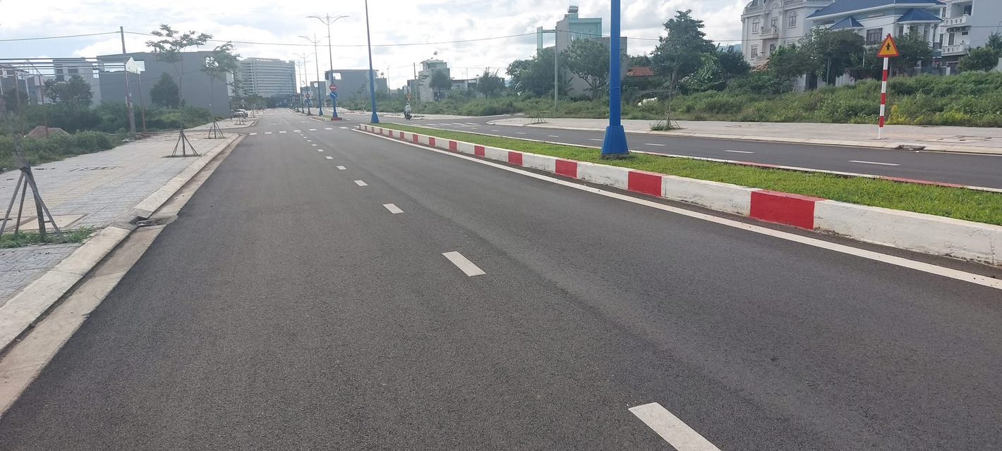 Đất thổ cư Hòa Long, đường 26m, hướng Bắc, giá tốt