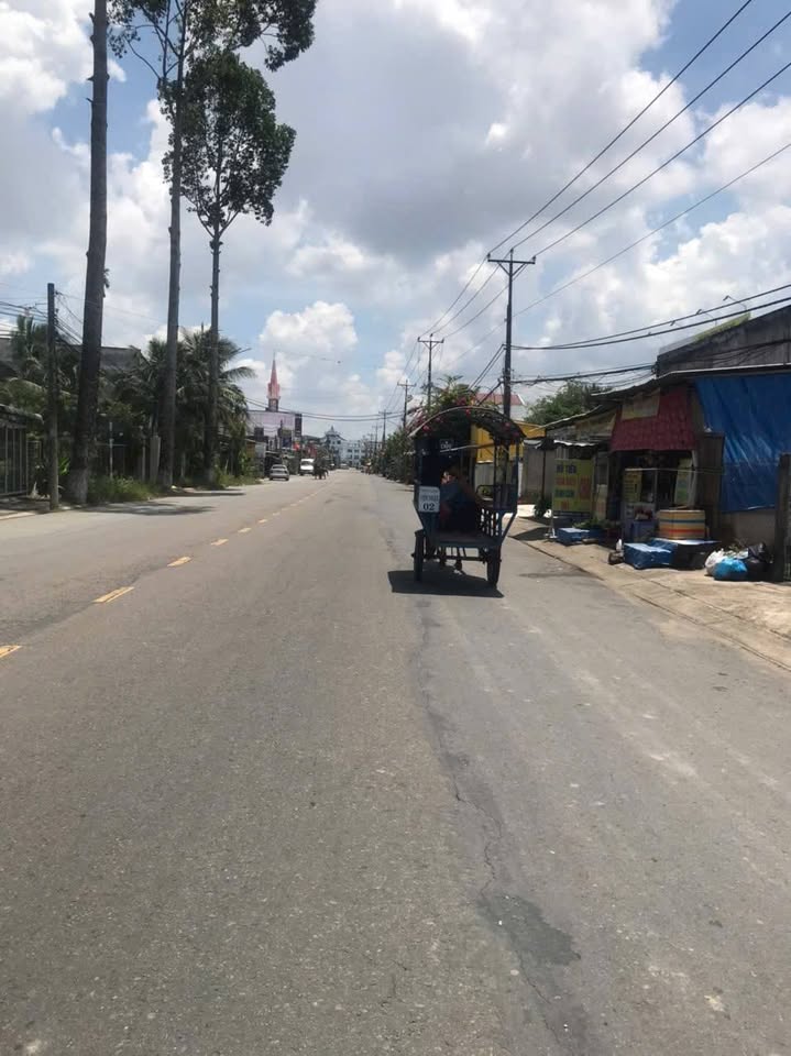 Bến Tre xưởng 576m2 mặt tiền 9,65m, giá nhỉnh 13 triệu/m2