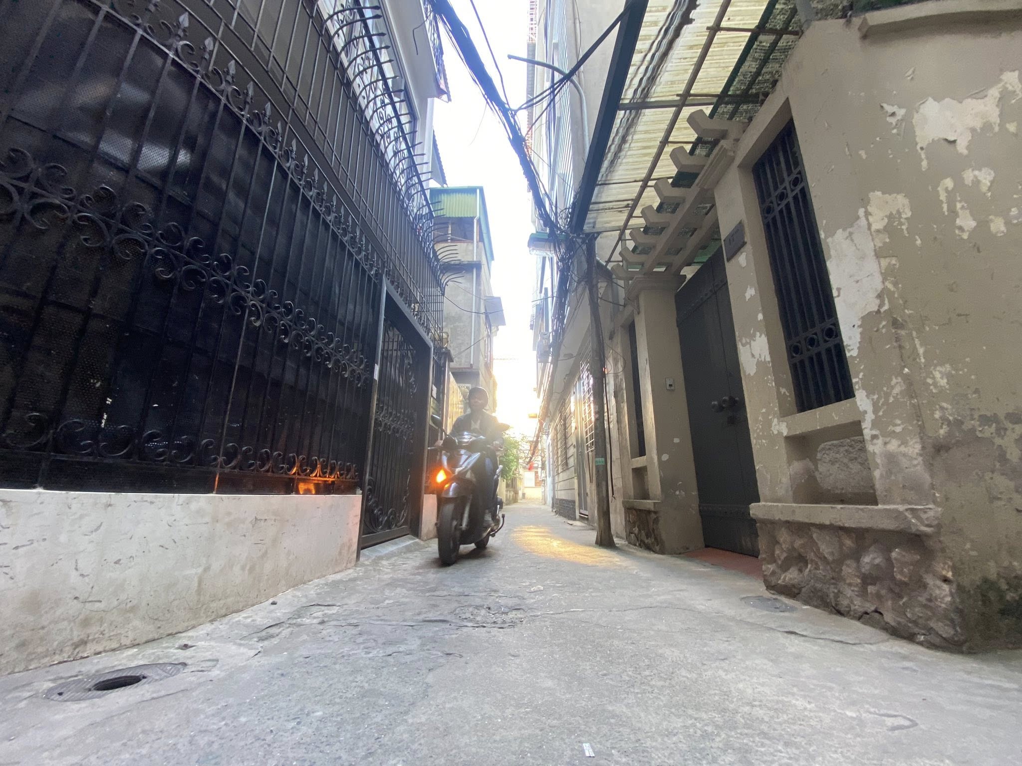 Nhà Cầu Giấy 60m², 7 ngủ, mặt tiền 6m, cơ hội vàng sở hữu