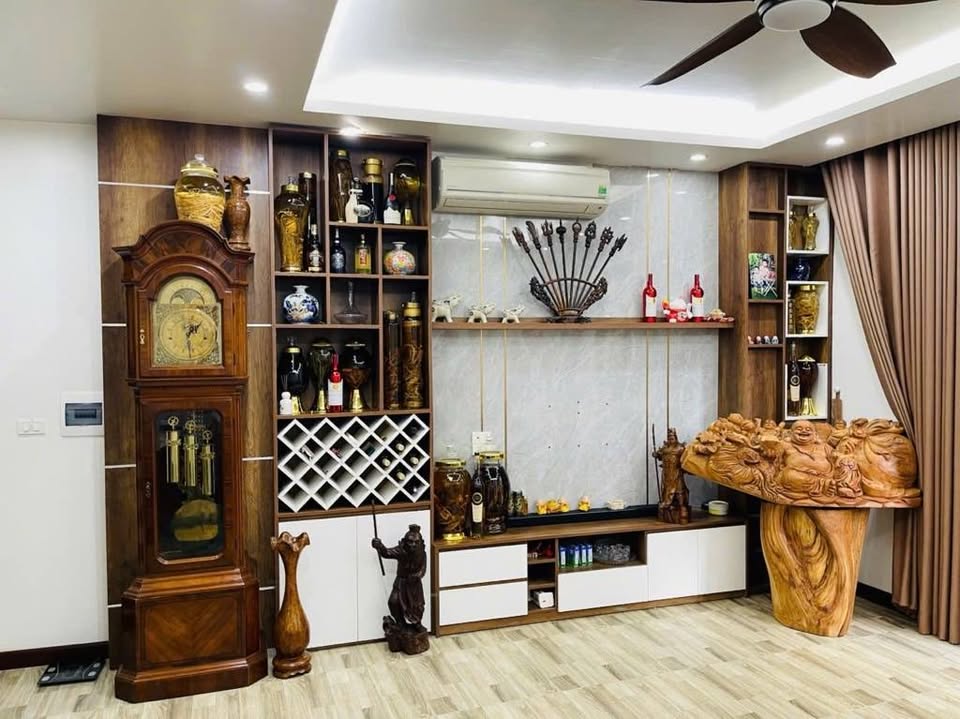 Nhà Tây Hồ 40m2, 7 chỗ vào nhà, nội thất xịn sò