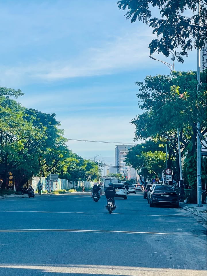 Sở hữu vị trí đắc địa với hai mặt tiền đường Võ Nguyễn Giáp