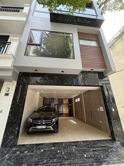 Siêu hiếm lô góc 3 mặt tiền trung tâm Cầu Giấy, kinh doanh đỉnh cao, ô tô tránh