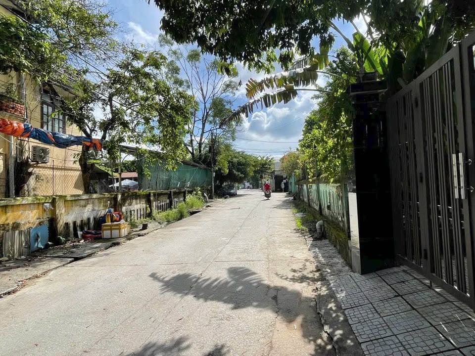 Nhà 2 tầng kiệt 6m Nguyễn Khoa Chiêm, Huế, 100m2, giá tốt