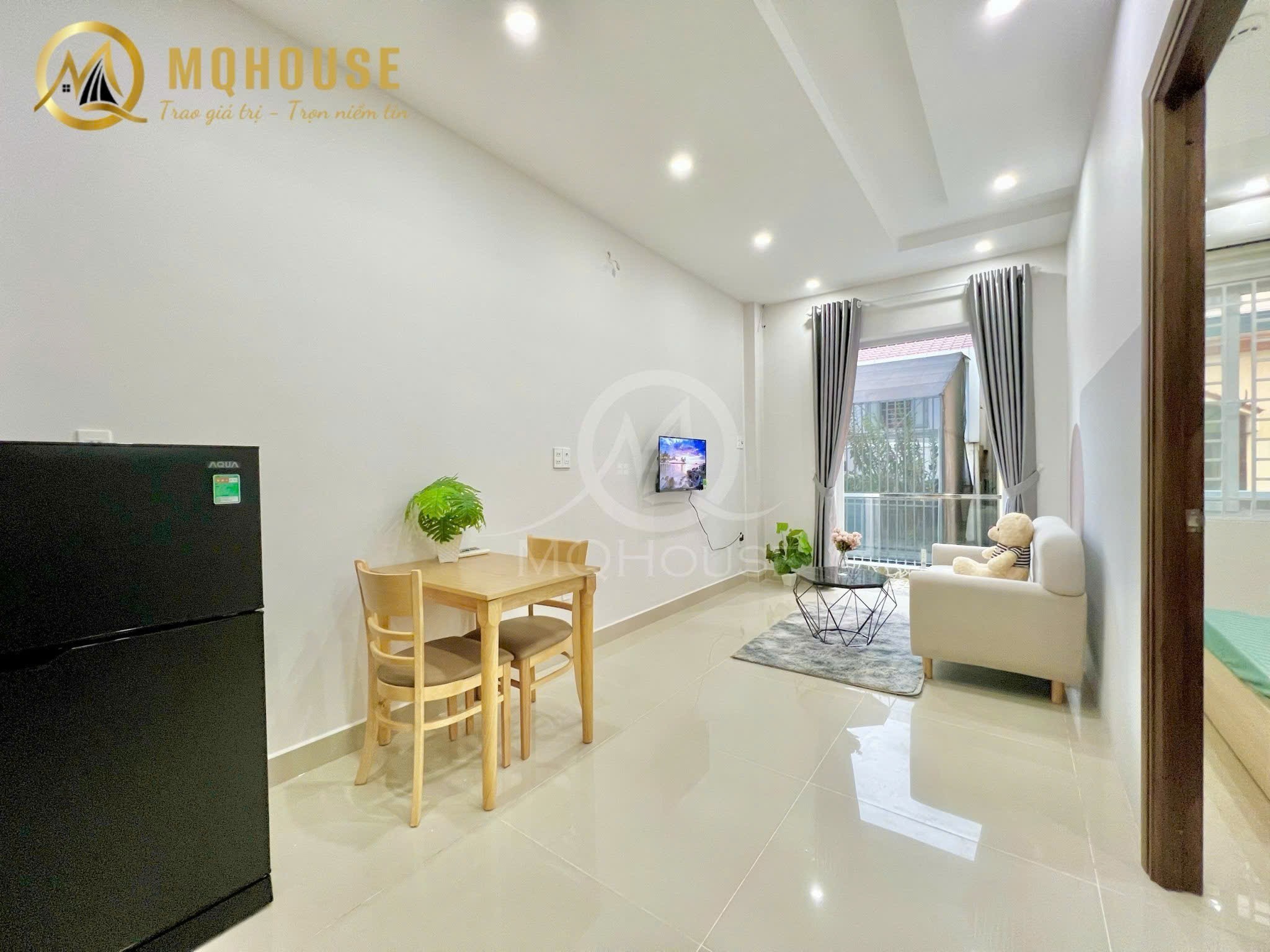 Căn hộ 1 phòng ngủ ban công siêu thoáng ETOWN Cộng Hòa, sân bay Tân Sơn Nhất