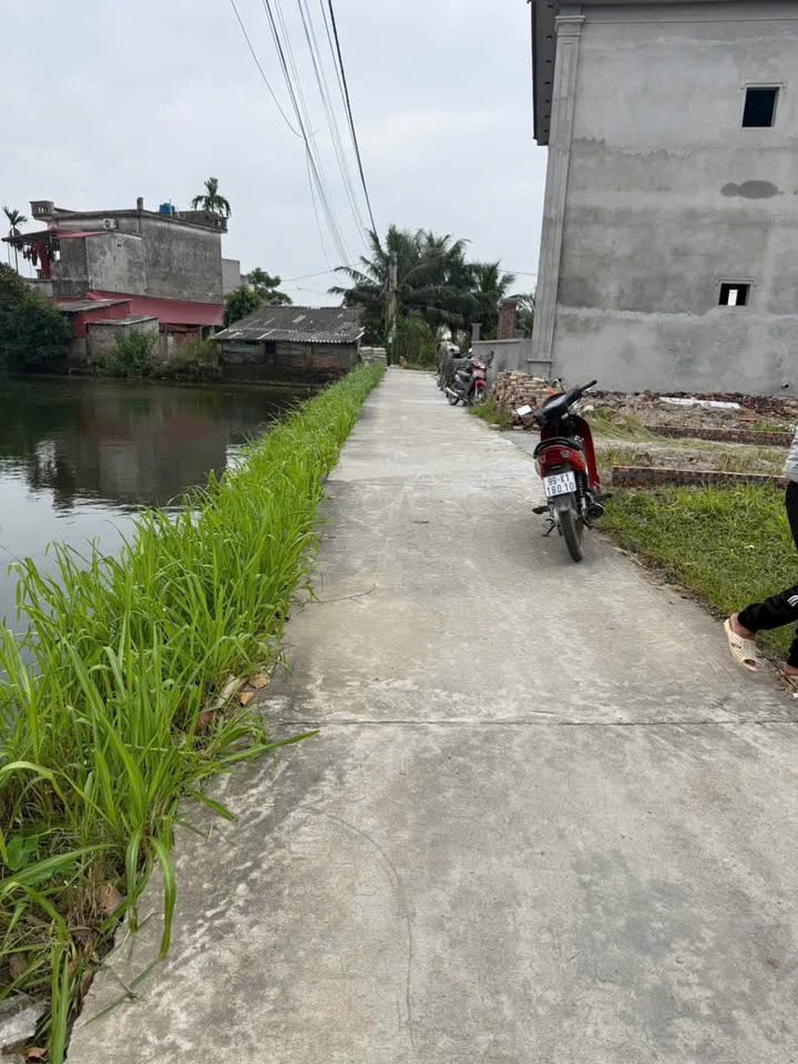 Lô đất vuông vắn, phong thủy tốt tại Trừng Xá, Gia Bình