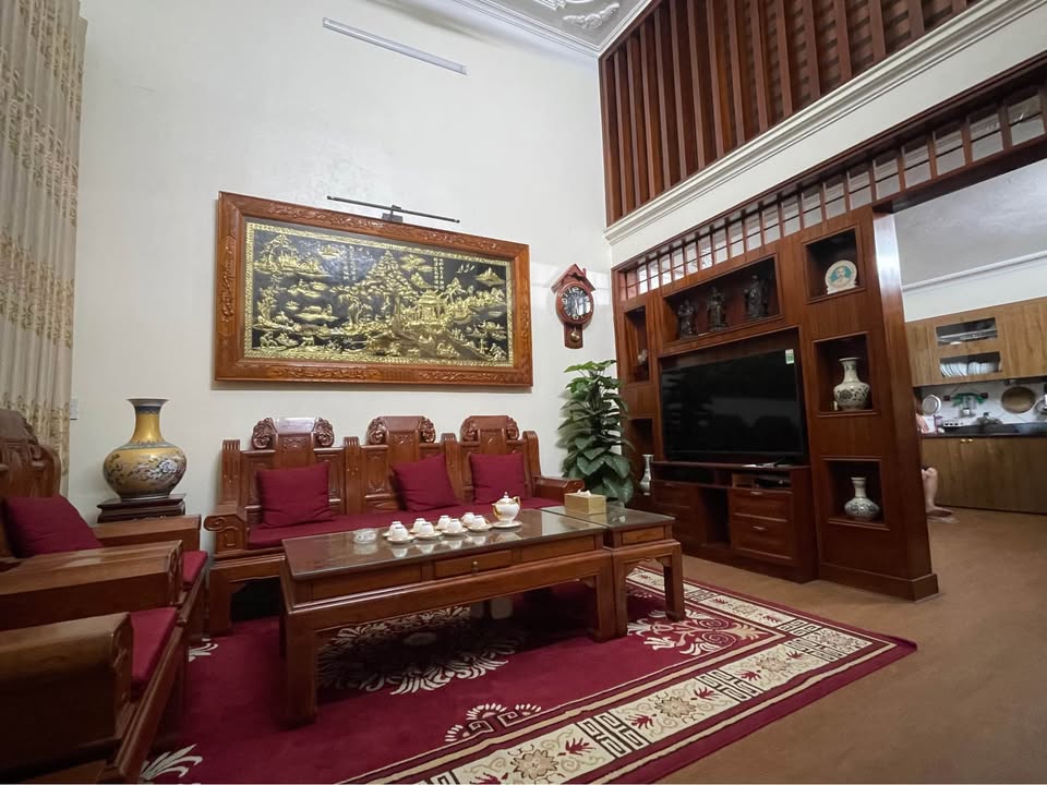 Siêu phẩm nhà mặt phố 3, tầng kiên cố, chắc chắn, còn đẹp long lanh, sẵn sàng đón chủ nhân mới