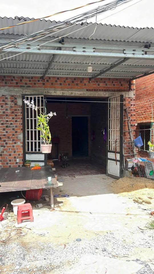 Nhà cấp 4 kiên cố, giá hời trong 5 ngày, sát KCN Phước Đông