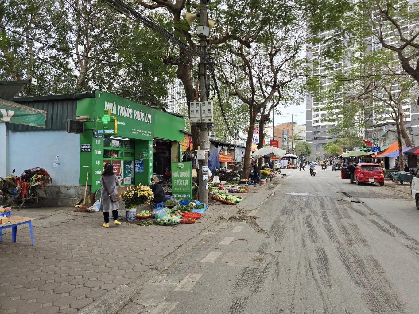 Phú Gia lô góc, mặt tiền rộng, ô tô 7 chỗ đỗ cửa, gần chợ, trường, khu đô thị Ciputra Lotte