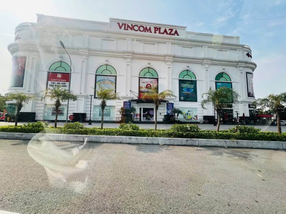 Cho thuê điểm kinh doanh vị trí vàng đối diện Vincom Cẩm Phả giá chỉ 7 triệu