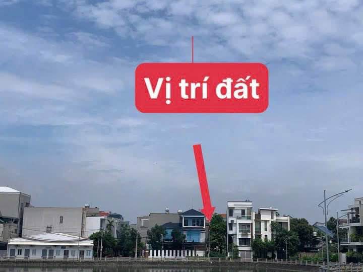Siêu phẩm view Hồ Thanh Miếu, thành phố Việt Trì, 106m2, ô tô tránh