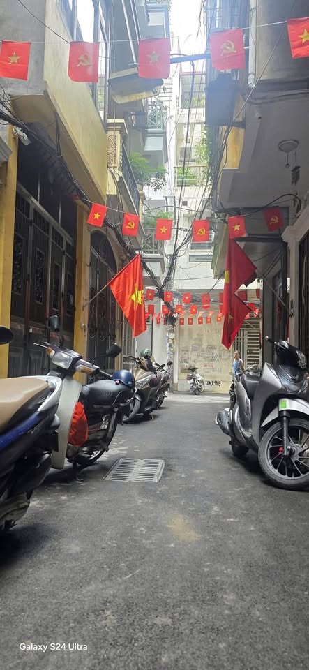 Chào mừng quý vị đến với "thiên đường" phân lô Quan Hoa, Cầu Giấy