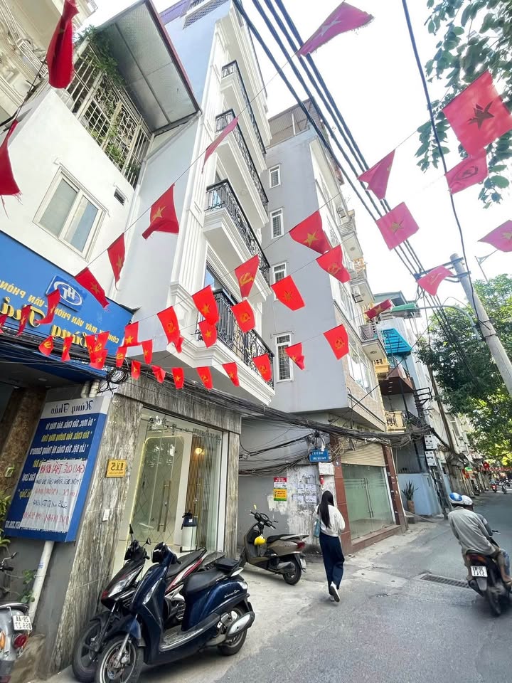 Siêu phẩm nhà mặt phố Cự Lộc, Thanh Xuân, Hà Nội đã sẵn sàng về với chủ nhân may mắn