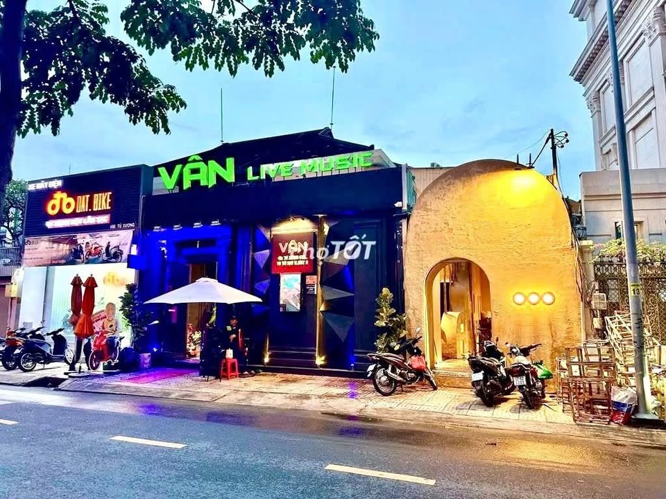 Mặt bằng trệt suốt 8.5x25m Tú Xương Quận 3 - Hàng hiếm trung tâm