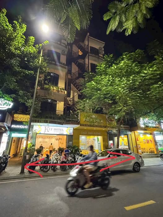 Khách sạn 6 tầng, 38 phòng mặt tiền Nguyễn Tri Phương, Huế - Dòng tiền 65 triệu/tháng, sẵn sàng làm giàu