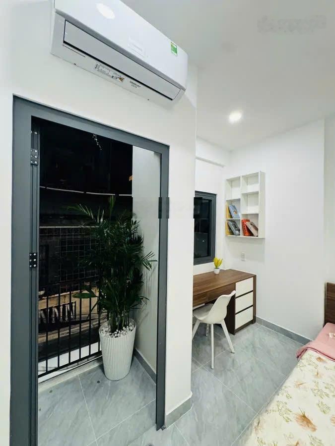 Bán căn hộ dịch vụ đường nguyễn tri phương-p4-q10-7pn-7wc-dòng tiền 600t/năm-giá 9,6 tỷ