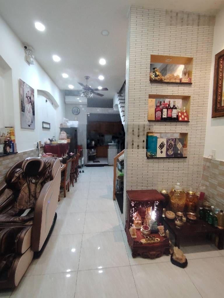 Nhà đẹp sát 3 tháng 2 nguyễn ngọc lộc, quận 10, 4 tầng 36.7m2, chỉ 9.3 tỷ tl