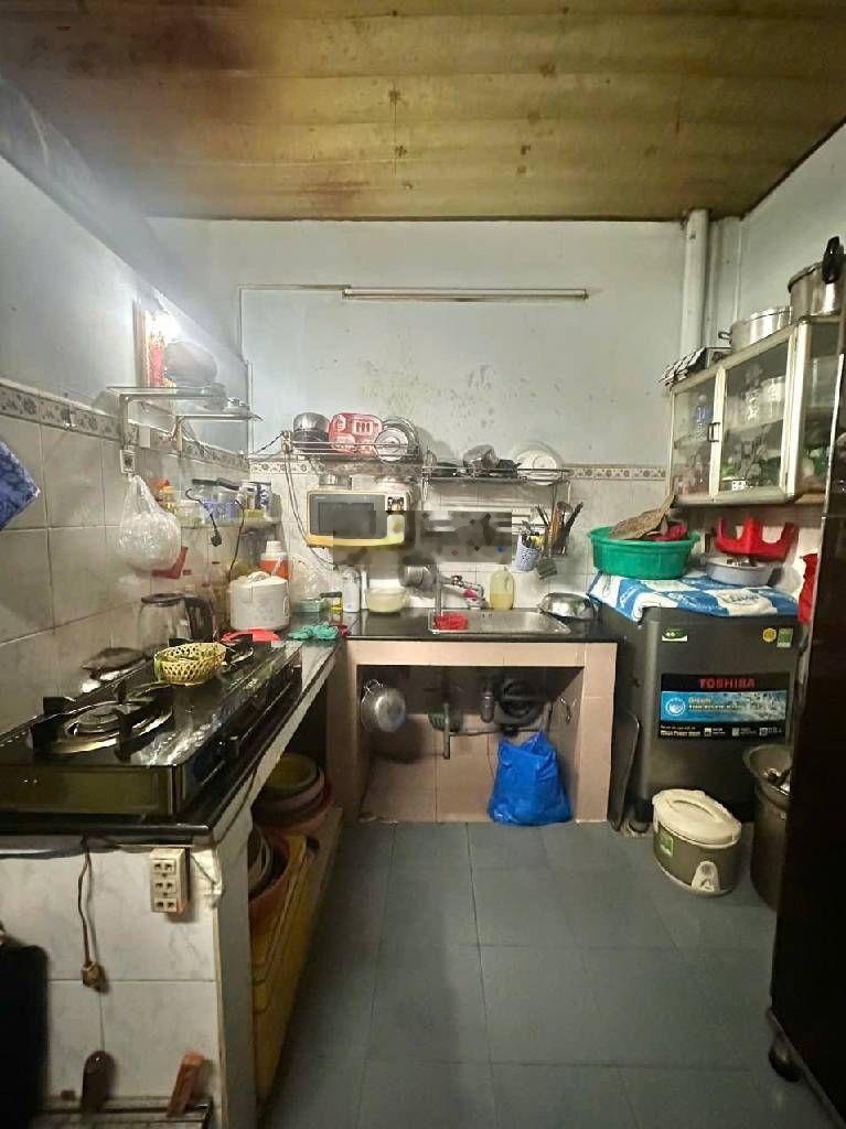 Ngô Gia Tự Quận 10 hẻm ba gác thông, 56m2, 2 tầng cũ chỉ 7.2 tỷ