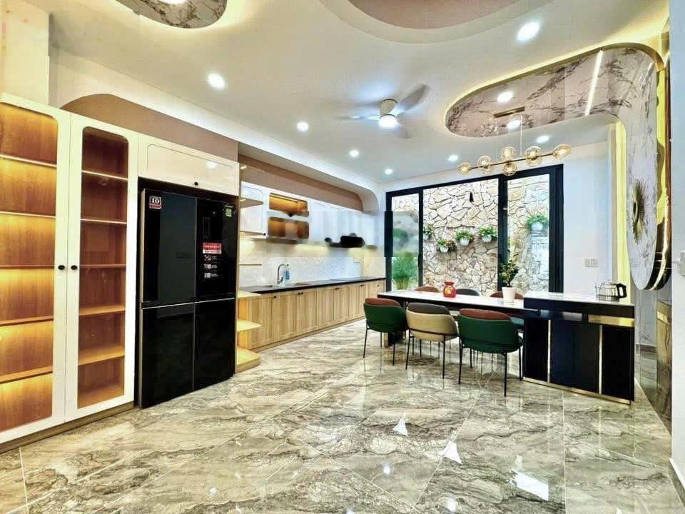 Một căn siêu hiếm ngay Tô Hiến Thành Q10 giá 6ty380 60m2 gần Bigc Miền Đông gần bệnh viện