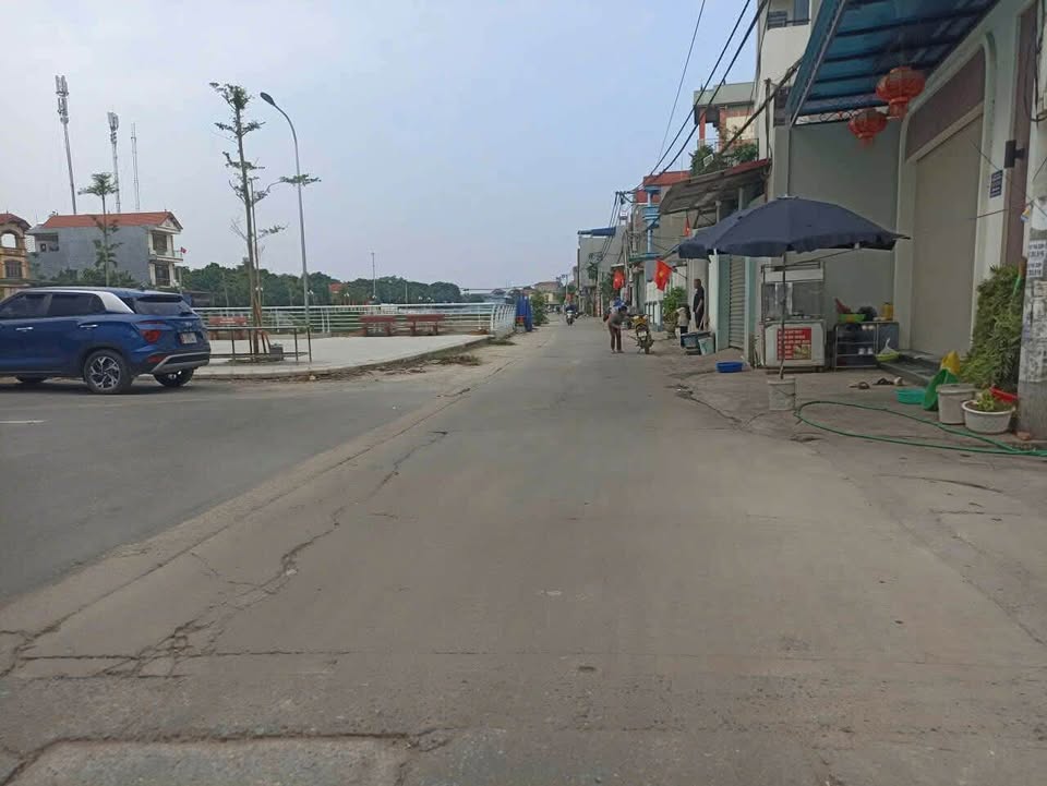 Đất Mê Linh 70m2 mặt tiền 4,1m sổ đỏ sẵn sàng giao dịch