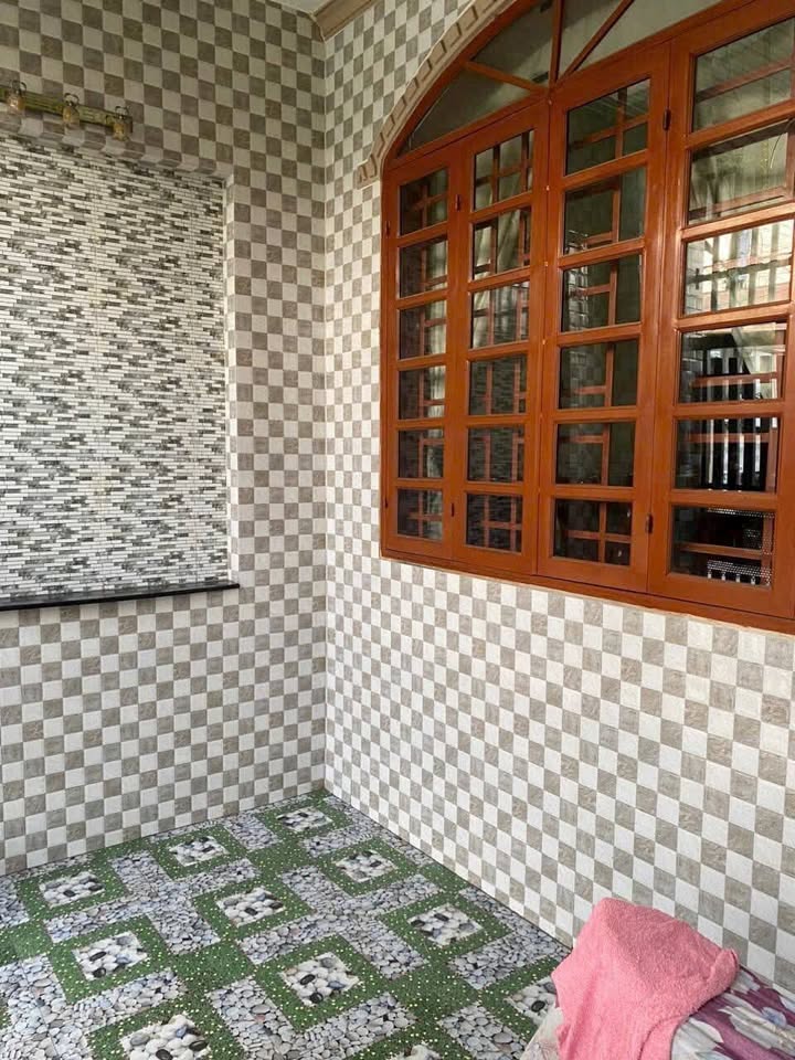 Bán Gấp nhà mặt tiền hẻm hông Mầm non Hoàng Yến, Trảng Dài - Kinh doanh tốt