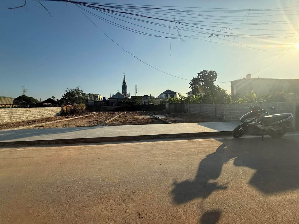 Bán đất mặt đường đá ấp An Phước, Tiền Hải, Thái Bình - 100m², vỉa hè 2m