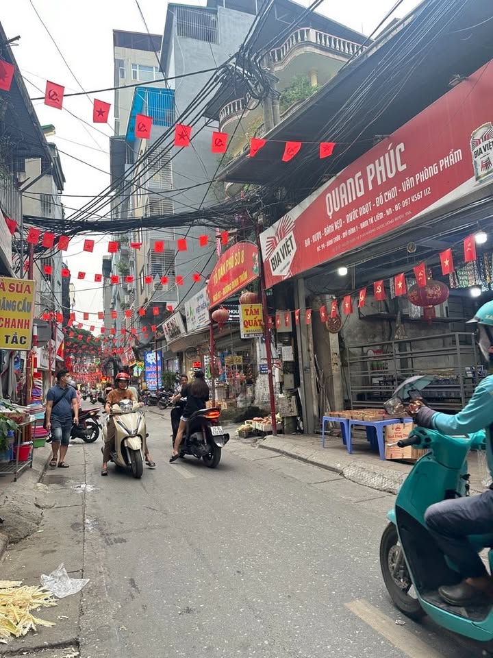 Nhà Mỹ Đình 60m2, vị trí vàng, kinh doanh đỉnh, nội thất long lanh, chỉ 12,4 tỷ