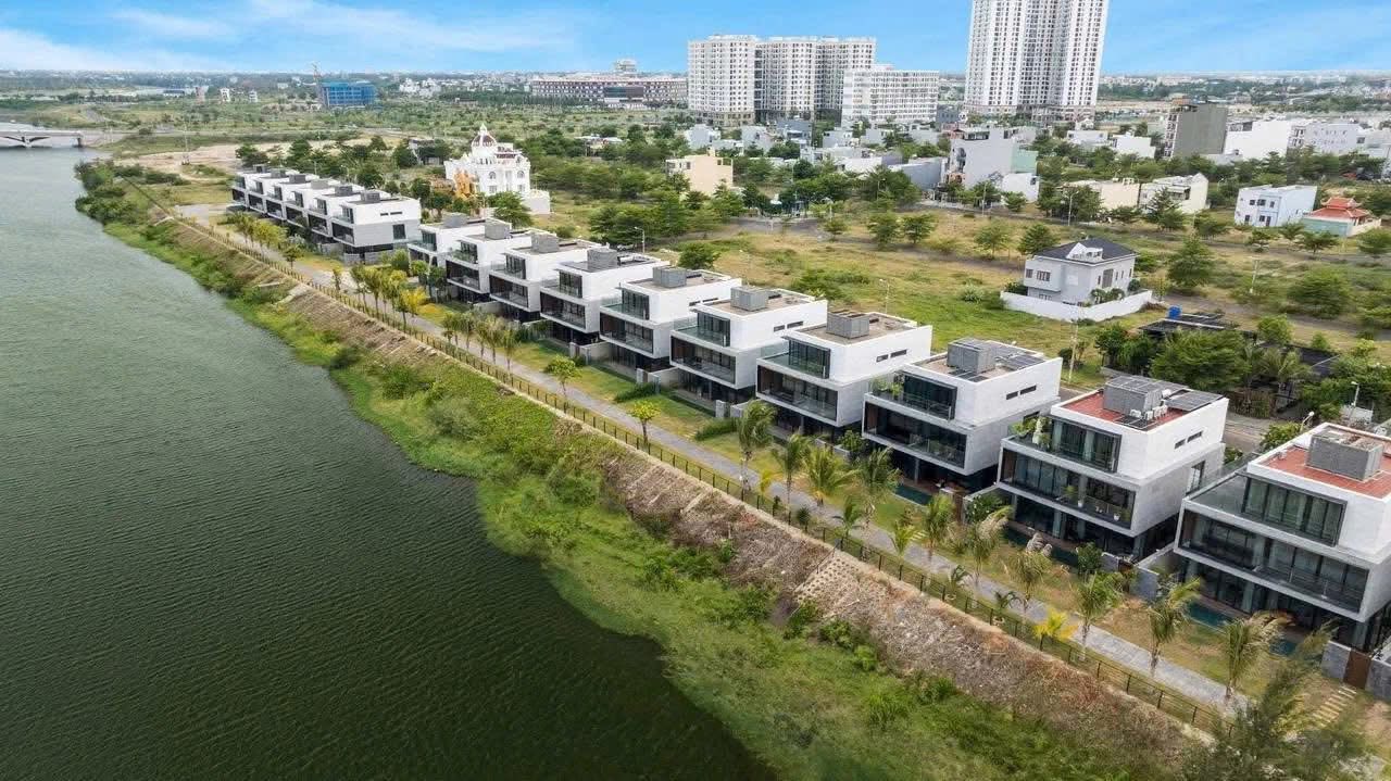 Đất vàng Đà Nẵng view sông cổ cò, 100m2 vuông vức, giá hời