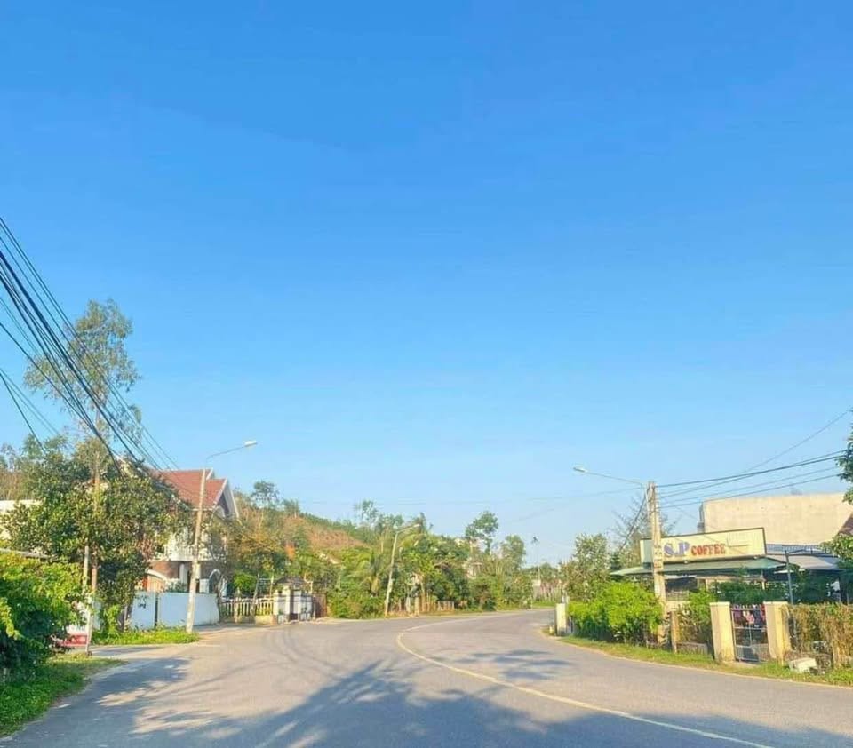 hính chủ kẹt tiền cần bán lỗ 2 lô đất đôi siêu to khổng lồ ngay trục đường Duy Tân