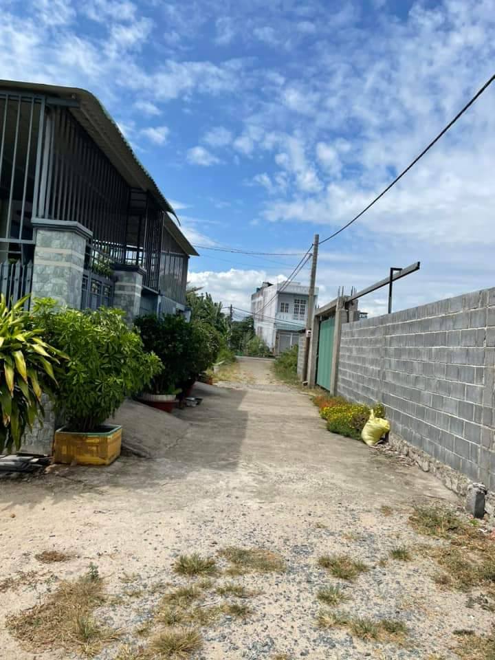 Đất xịn xò Võ Nguyên Giáp, 300m² sổ riêng, giá iu thương!