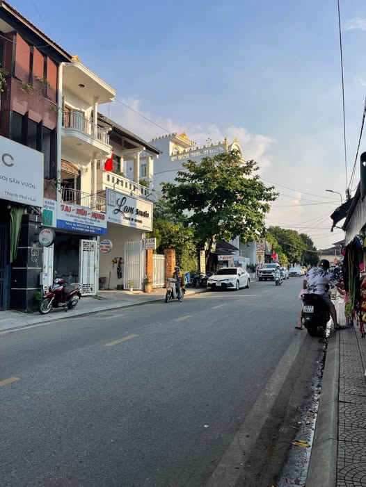 Nhà 4 tầng Phan Bội Châu - Thu nhập 60 triệu/tháng, giá 13 tỷ - Đầu tư là lời