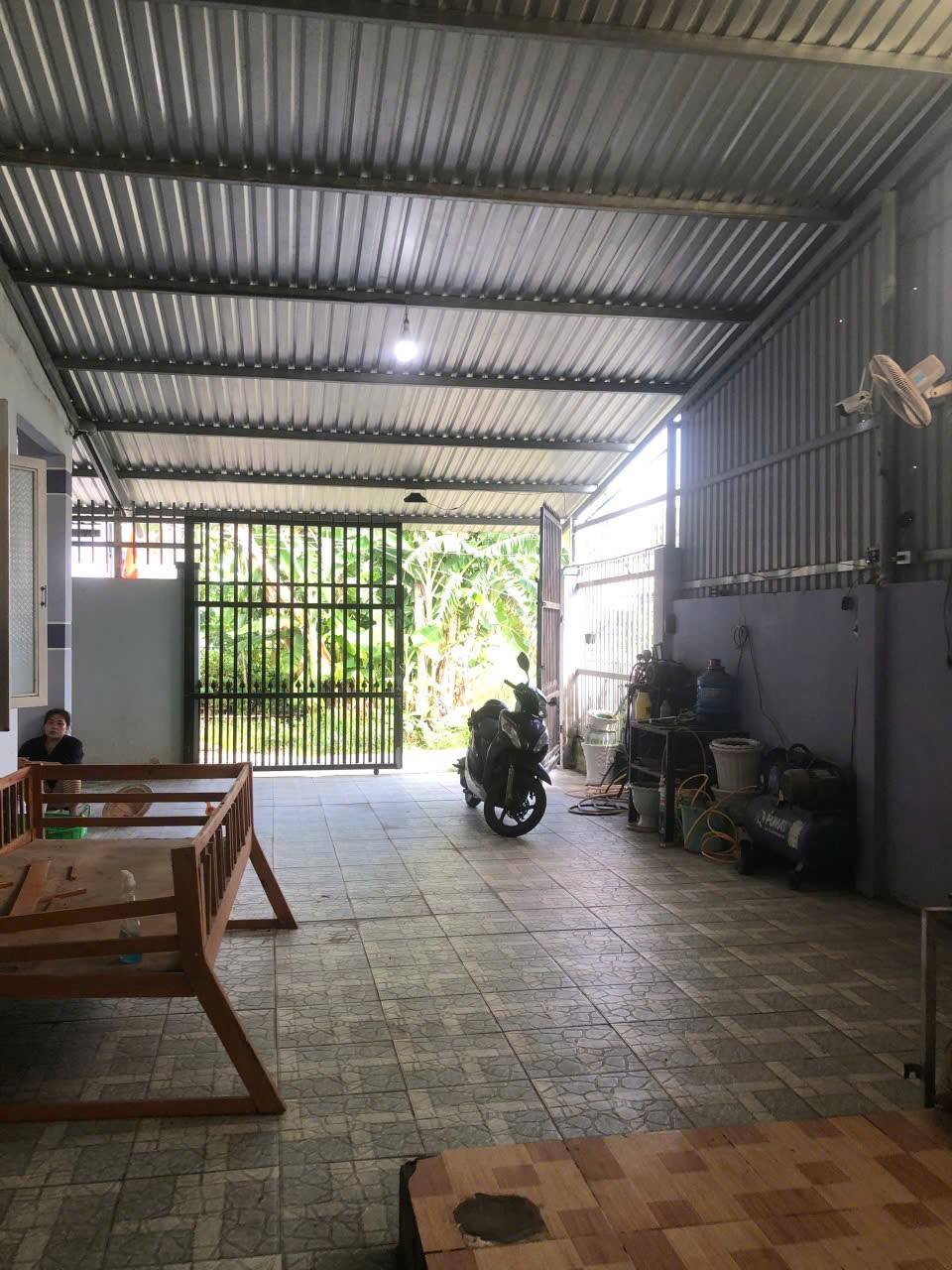 Cho thuê nhà nguyên căn Phường 7, Bến Tre - Sân rộng 100m2, giá hấp dẫn