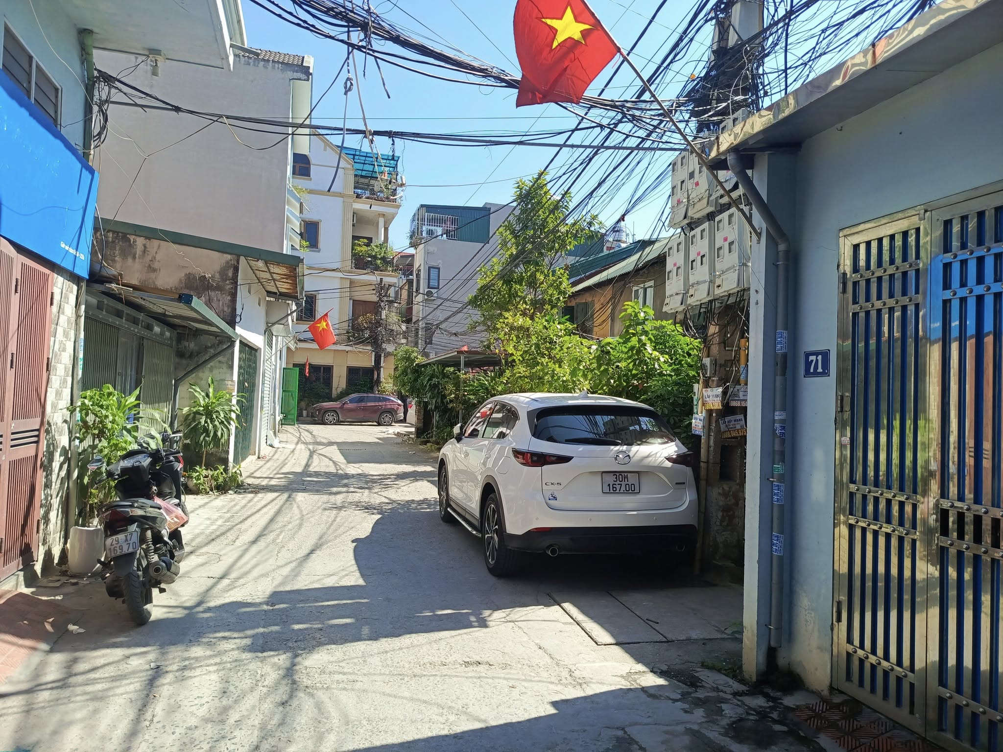 Nhà mới tinh Tựu Liệt gần Linh Đàm 4 phòng ngủ, ngõ 10m ô tô tránh, đáng đồng tiền bát gạo