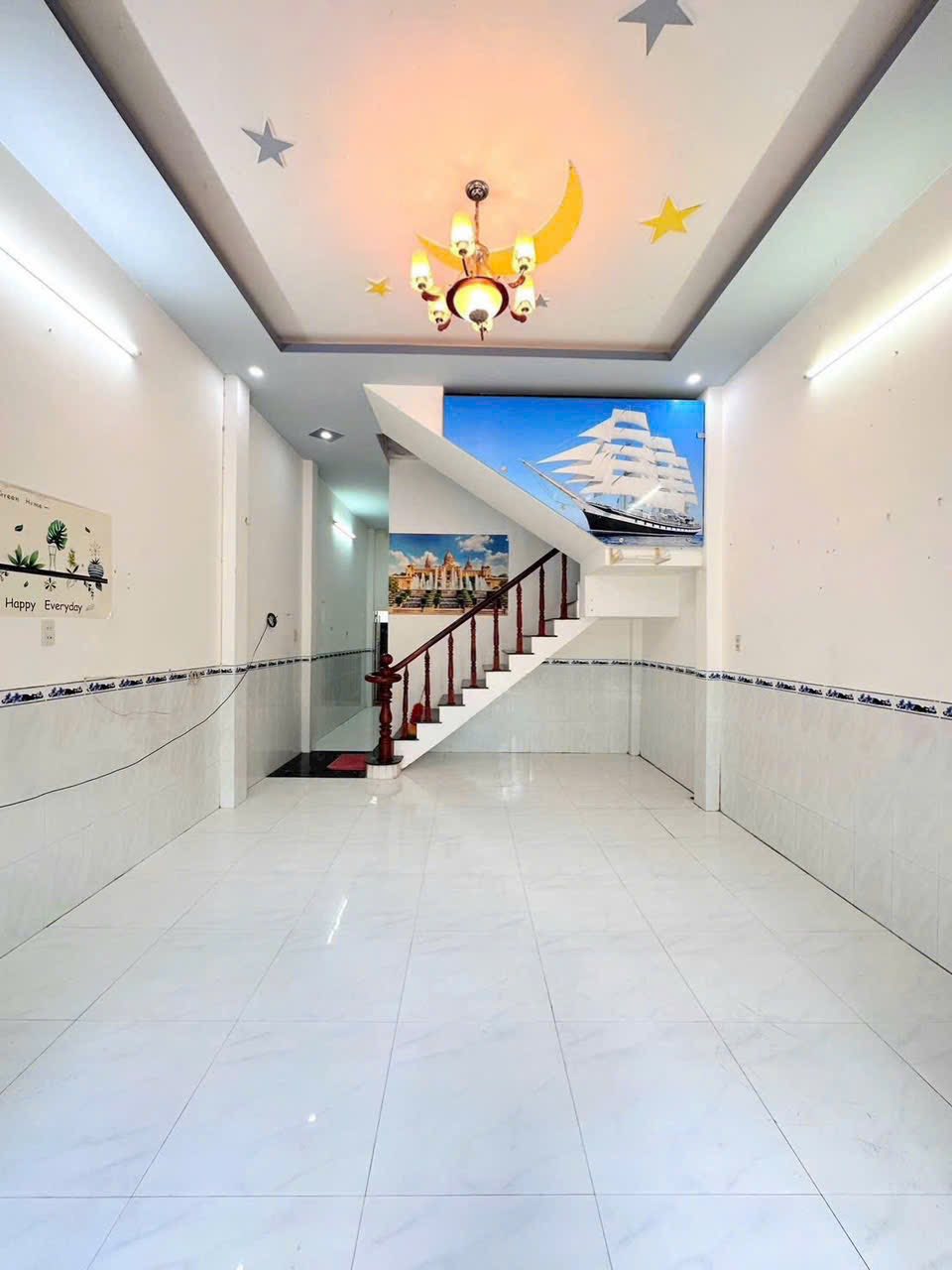 Nhà trệt lầu đẹp như mơ, gần bệnh viện Nhi Đồng, giá hời