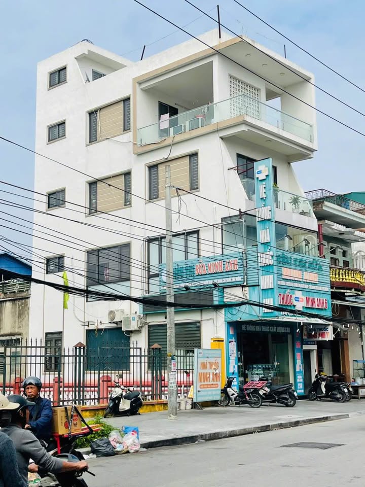 Bán nhà 4 tầng mặt đường Trần Huy Liệu, Nam Định - Dòng tiền 25 triệu/tháng