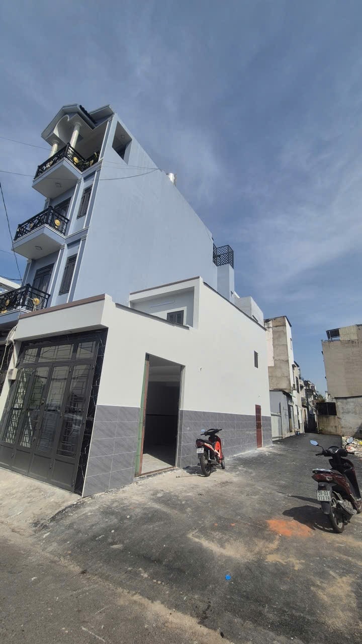 Căn góc hẻm 8m - 3,4 tỷ - 45.5m2 - Sổ hồng riêng