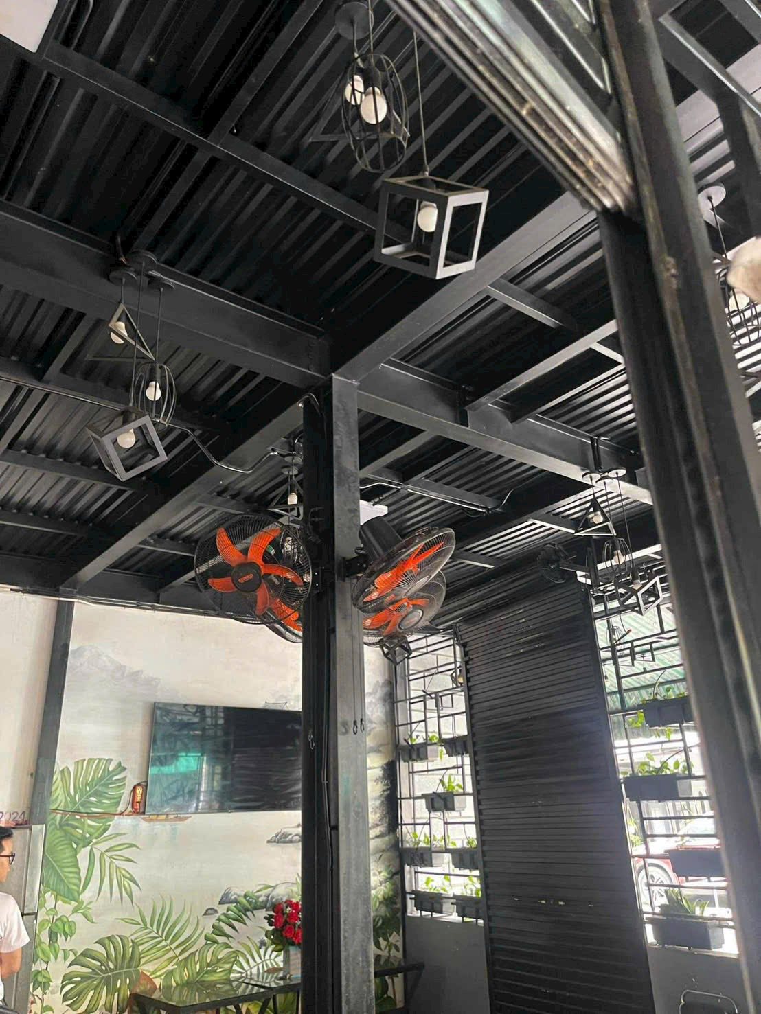 Cho thuê nhà 2 tầng mặt tiền kinh doanh Nguyễn Đôn Tiết, Đà Nẵng 100m2