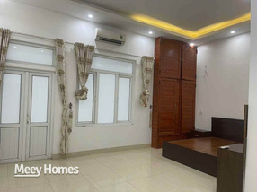 Nhà 3 tầng Phạm Hồng Thái, Vân Giang diện tích rộng, mặt tiền lớn, hướng Tây Bắc