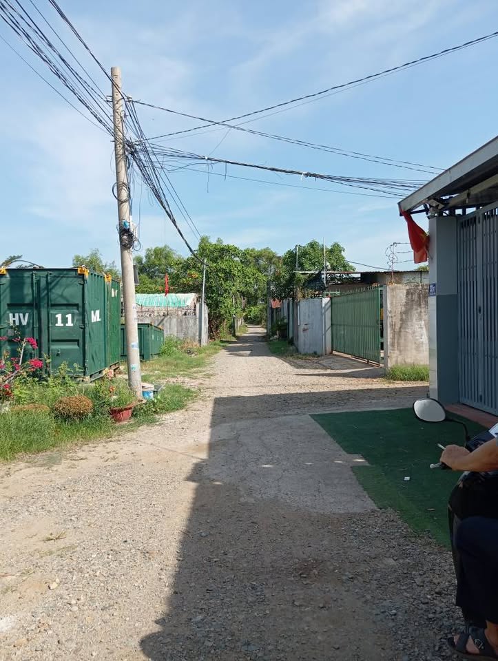 Bán đất sổ riêng 121,7m2, mặt tiền 5m, hẻm rộng 4m, Bà Rịa - Vũng Tàu