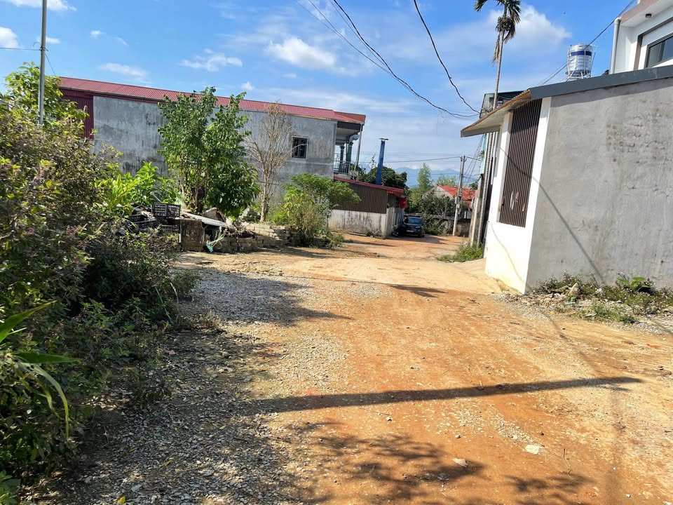 Đất nền Sơn Tiến, Quyết Thắng gần Trường Công nghệ Thông tin, đường rộng, giá tốt