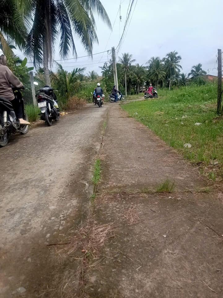 Bán gấp đất nền 500m² mặt tiền 11m tại Phú An Hòa, giáp KCN Giao Long, Bến Tre